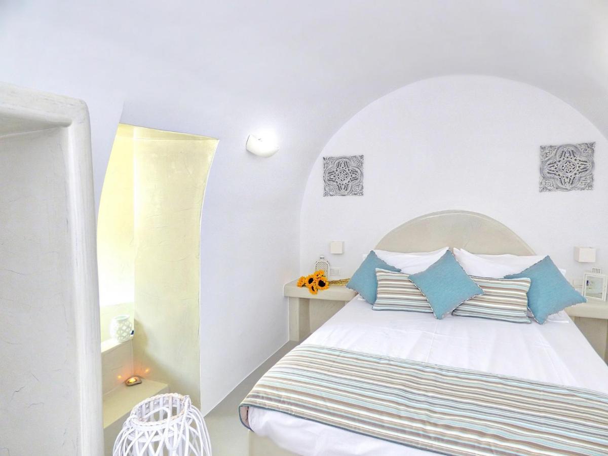 Golden Stone Santorini Suites Акротири Экстерьер фото