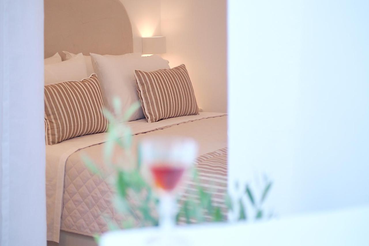 Golden Stone Santorini Suites Акротири Экстерьер фото